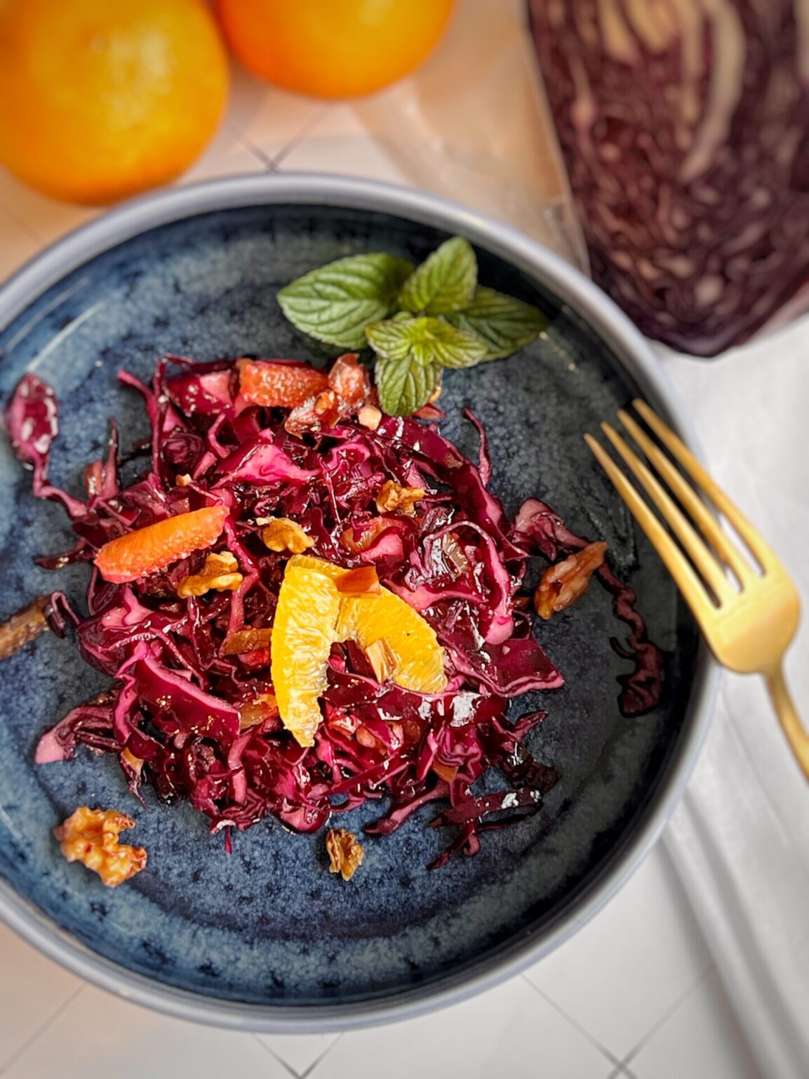 Orangen Rotkohl Salat mit Datteln, in nur 15 Minuten fertig - sabrina&amp;#39;s ...